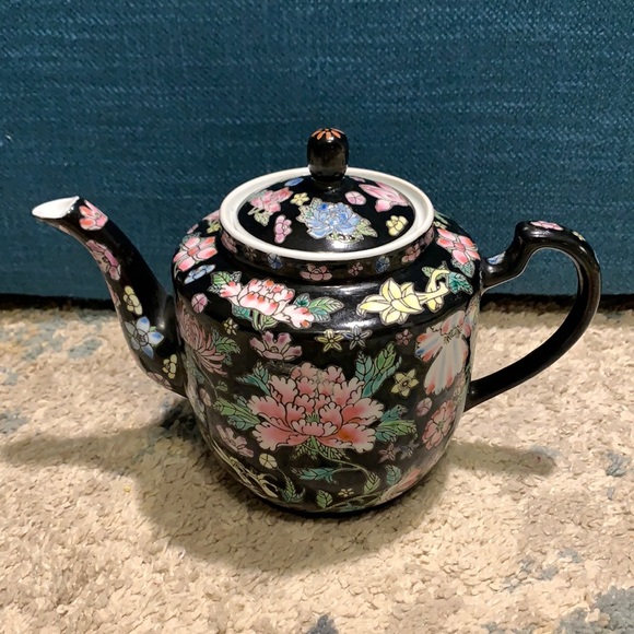 Vintage Other - Vintage Teapot